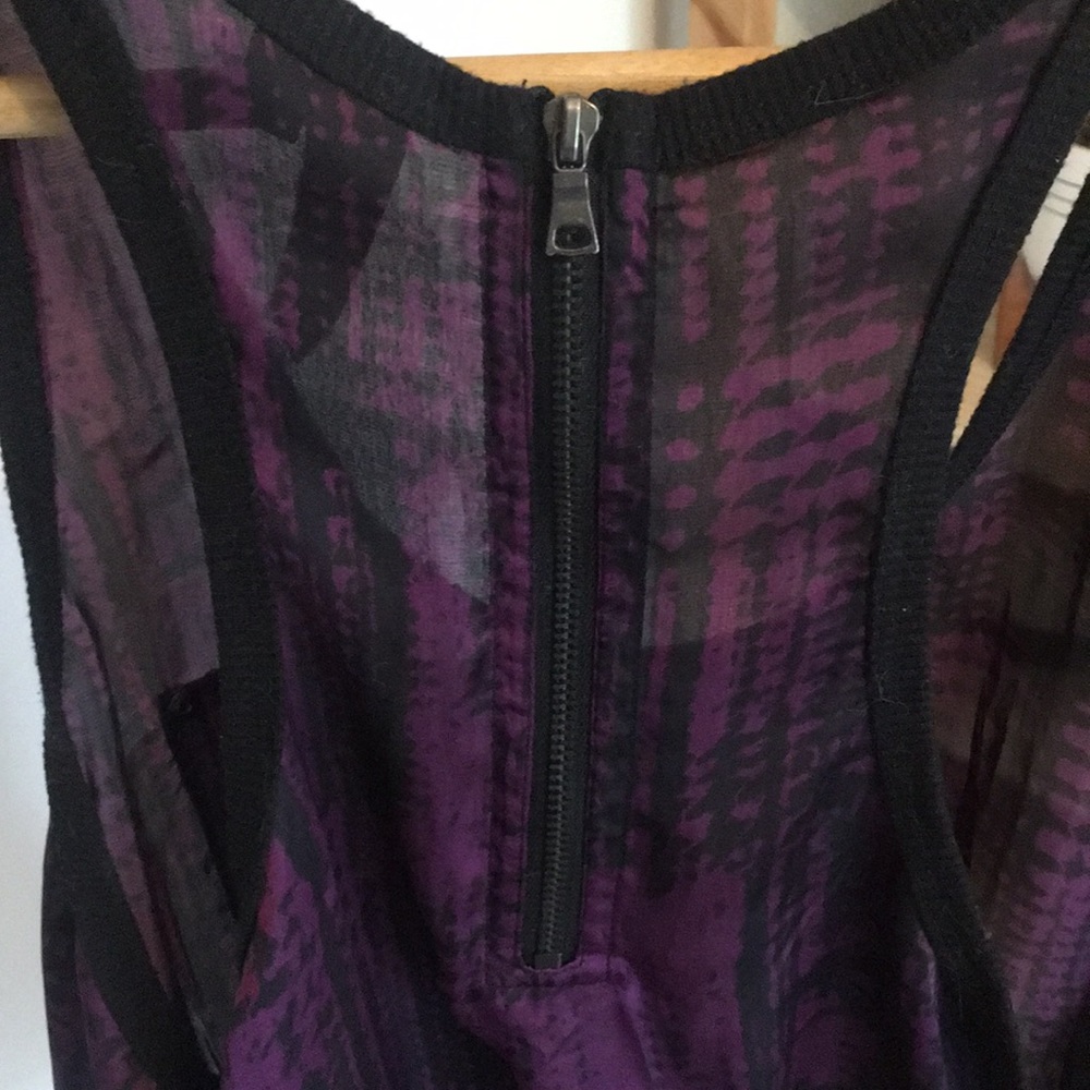 Silky Racer Back Tank (from PacSun) - Picture 5 of 8